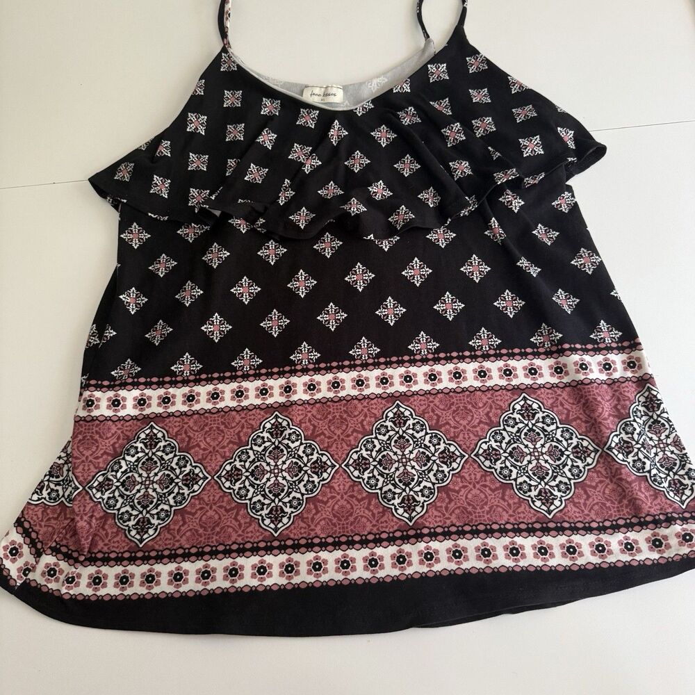 Free Kisses Floral Sleeveless Round Neck Stretch Blouse Size XL - Picture 2 of 9